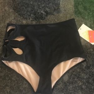 NWT Kortni Jeane black flower cutout swim bottoms